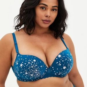 Torrid 360 Smoothing Teal Star Tshirt Push Up Bra 44DD